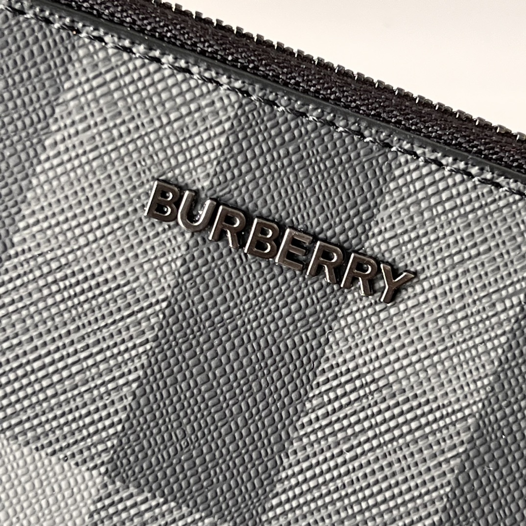 Mens Burberry Briefcases